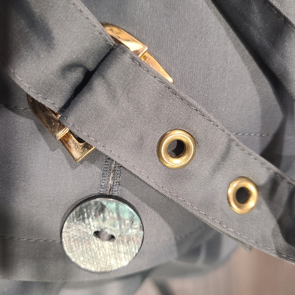 💕2 for $50 💕Waist Length Trench Jacket - Authur Mendonca - Picture 6 of 7